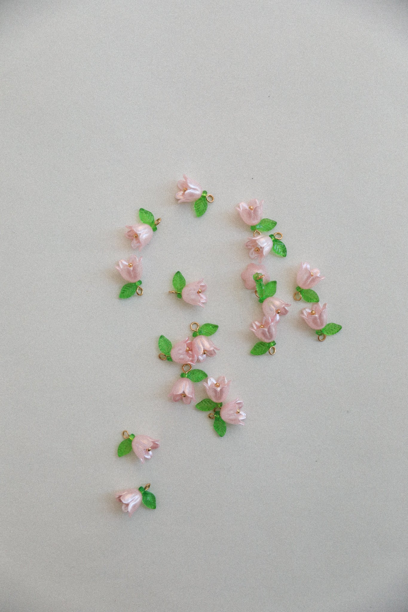 Breloque - Clochette rose